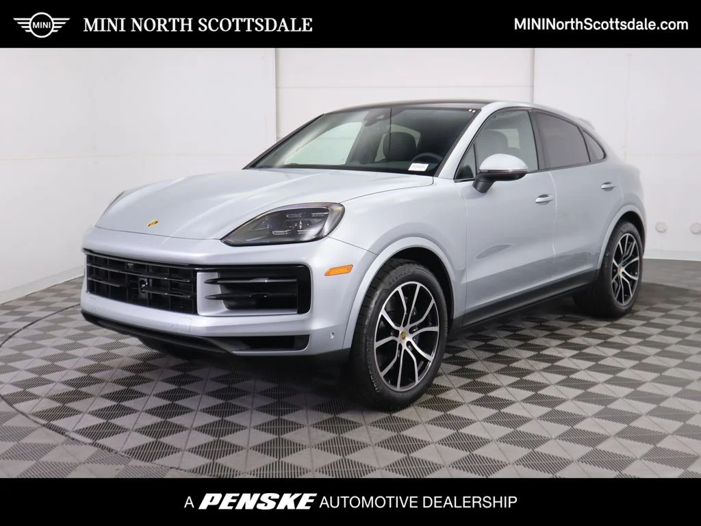 2024 Porsche Cayenne -'s photo