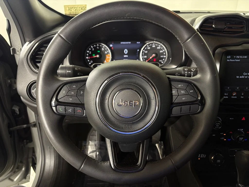 Used 2022 Gray Jeep Altitude image 20