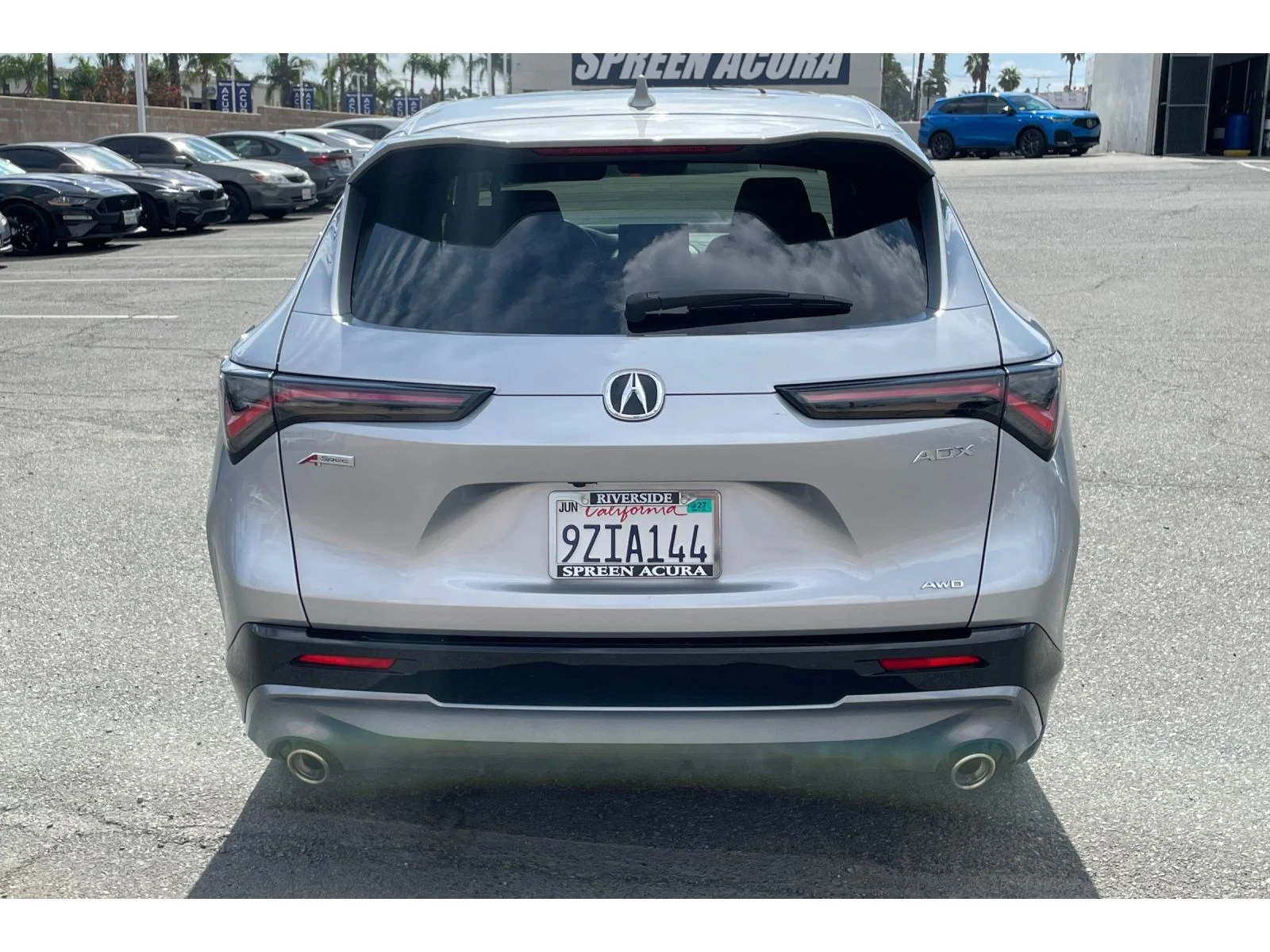 Used 2025 Solar Silver Metallic Acura w/A-Spec Package image 4