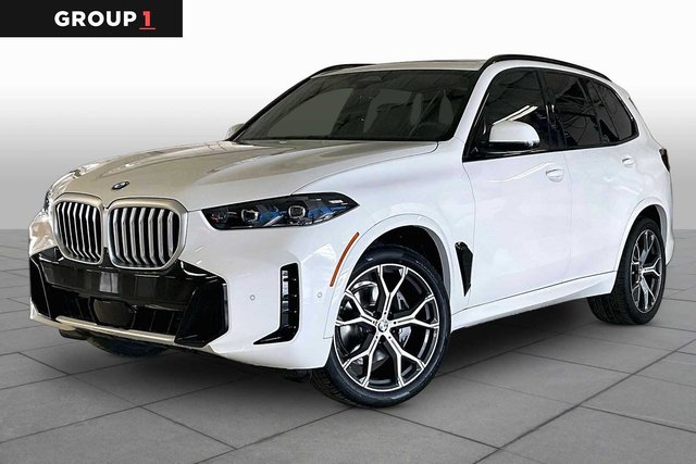 Pre-Owned 2026 BMW X5 xDrive40i With Navigation &amp; AWD - Offsite Location