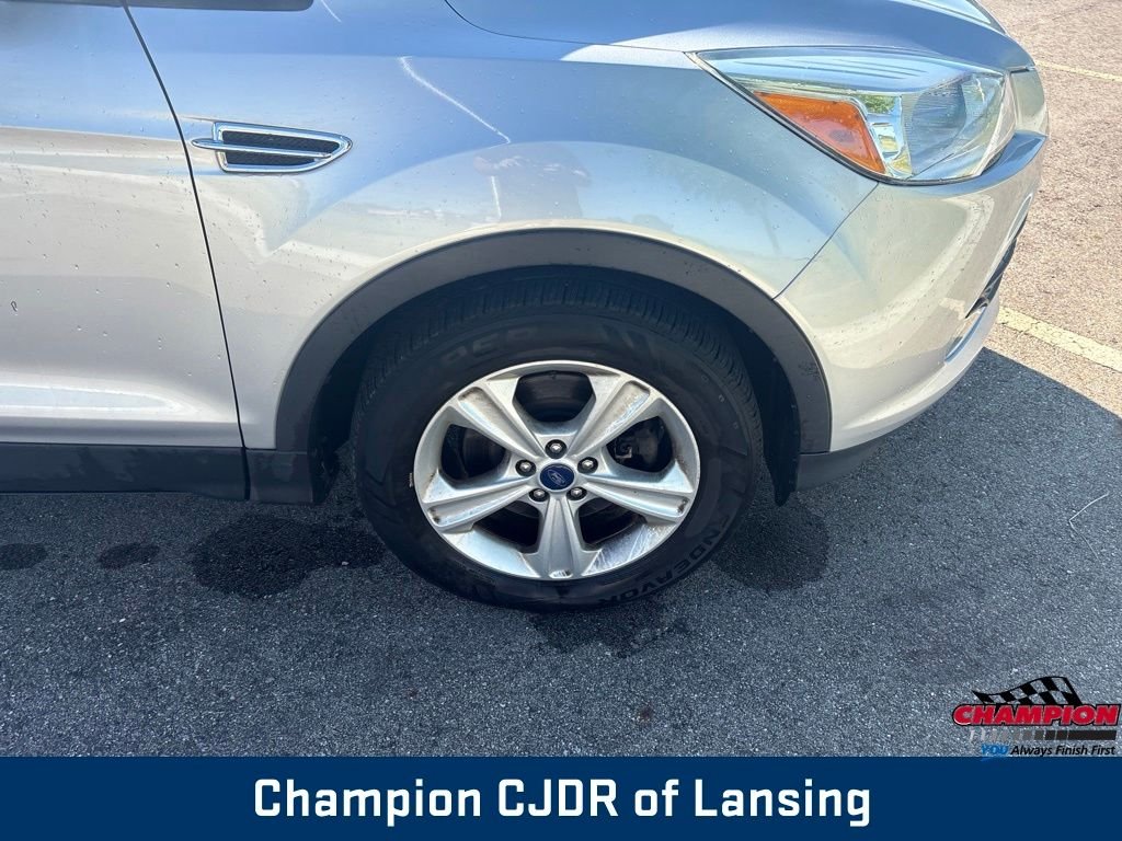 Used 2014 Silver Ford SE image 32