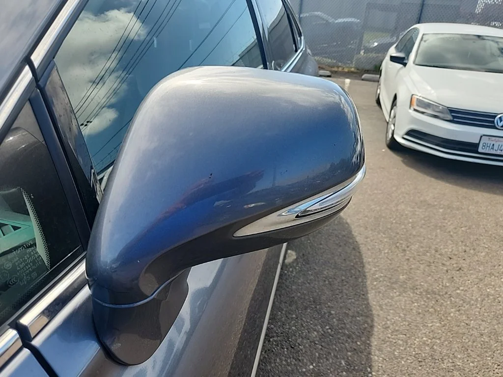 Used 2013 Gray Lexus 450h image 6