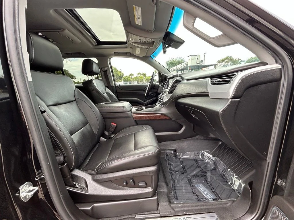 Certified Used 2020 Onyx Black GMC SLT image 25