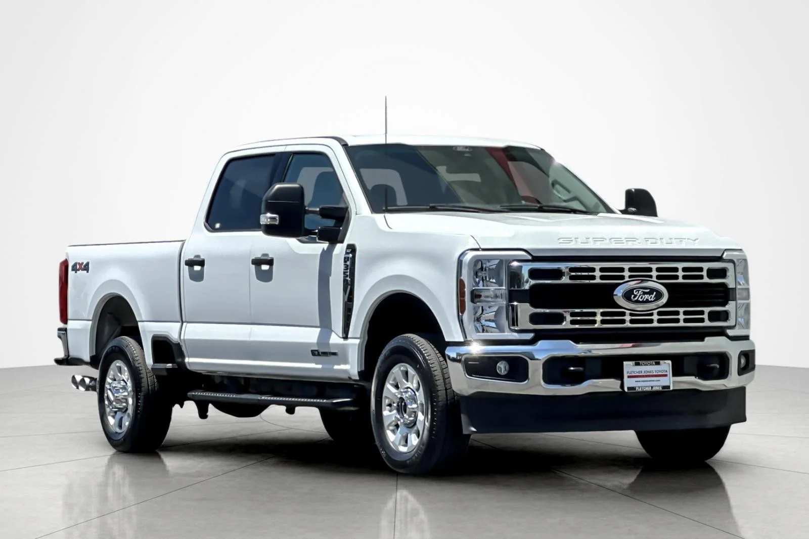 2024 Ford F-350 Super Duty XLT - Photo 7