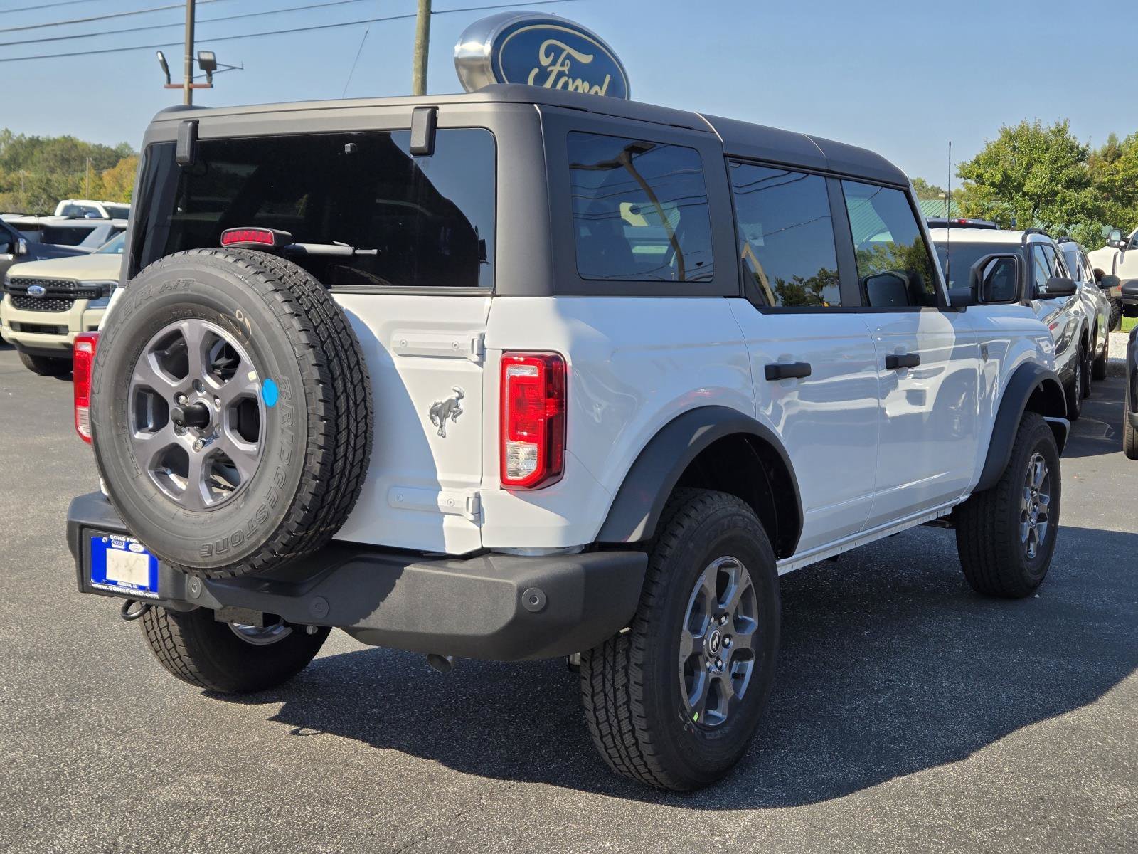 New 2026 Oxford White FORD Big Bend® image 8