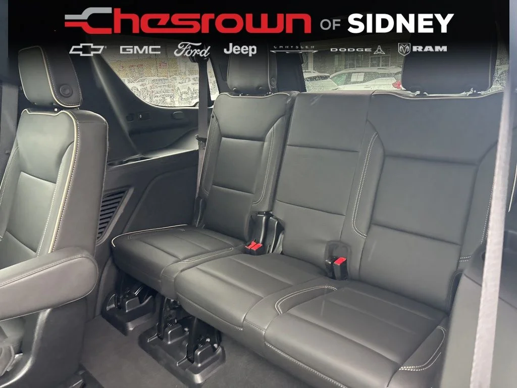 Used 2023 Black GMC SLT image 30