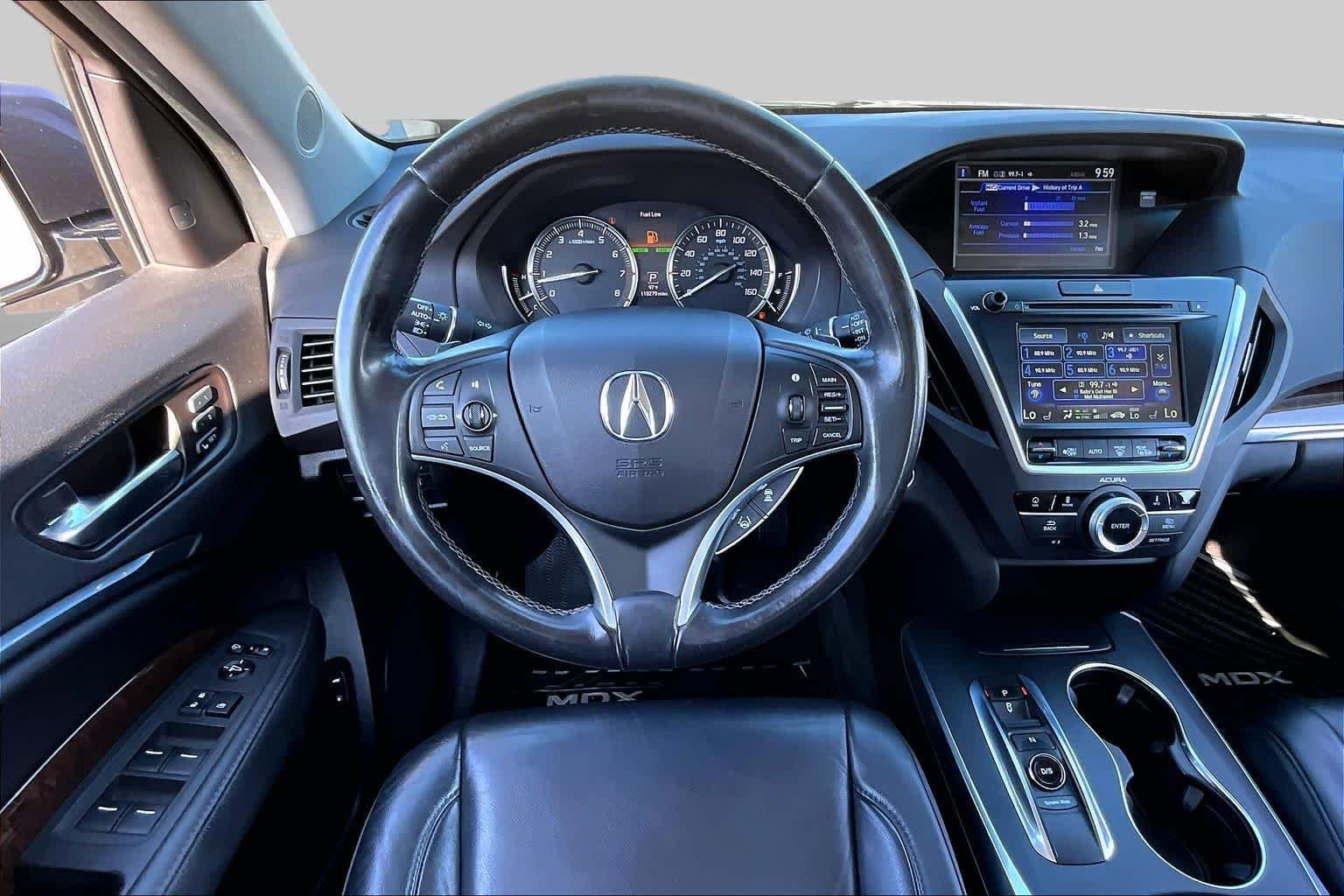 Used 2017 Modern Steel Metallic Acura w/Technology Pkg image 6