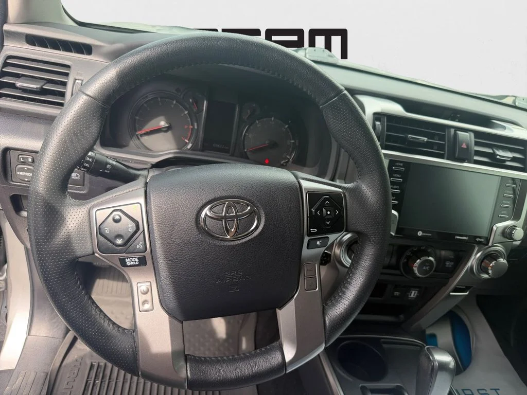Used 2022 Silver Toyota SR5 Premium image 17