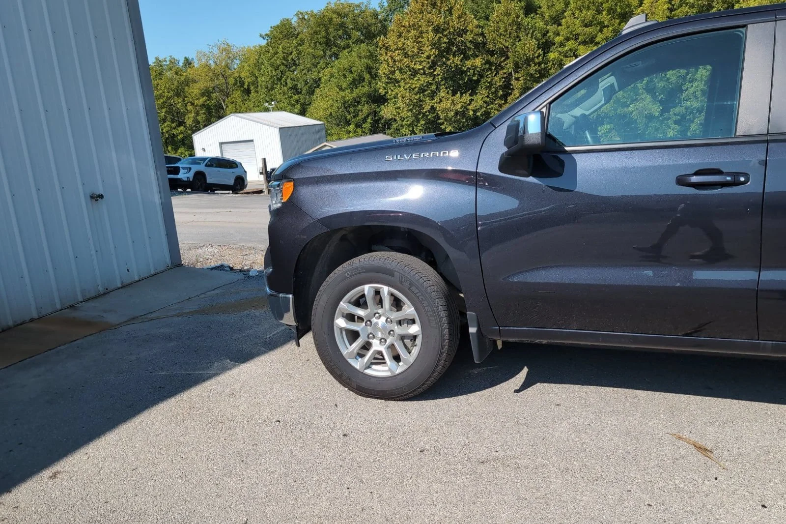 Used 2024 Dark Ash Metallic Chevrolet LT (2FL) image 11
