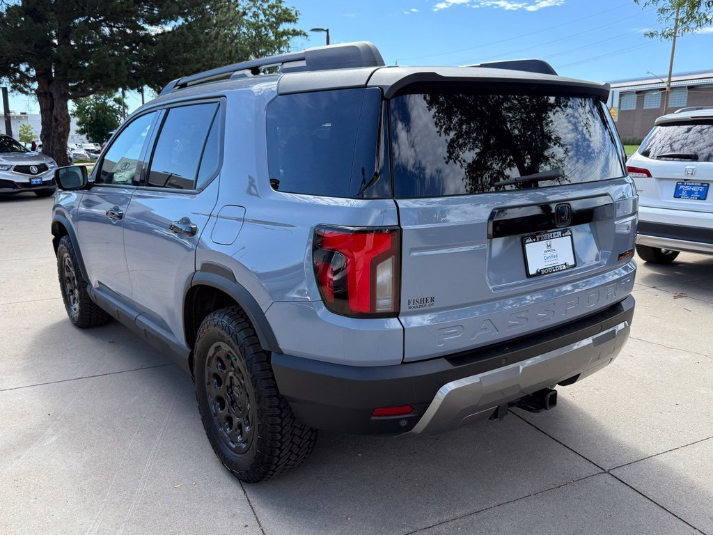 Used 2026 Sonic Gray Pearl Honda TrailSport Elite image 8