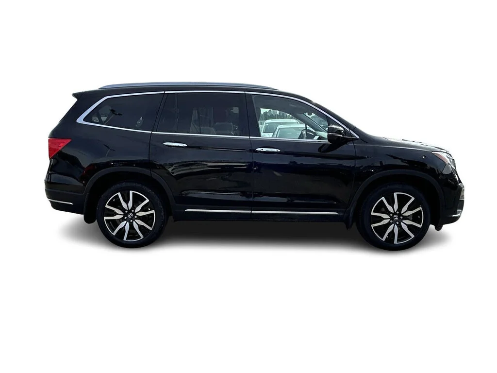 Used 2021 Crystal Black Pearl Honda Touring 8P Certified Pre-Owned   Local BC   Low Mi image 16