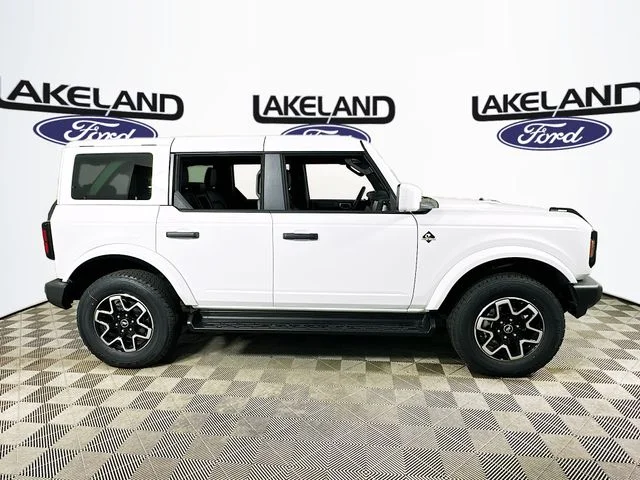 New 2026 Ford Bronco Outer Banks
