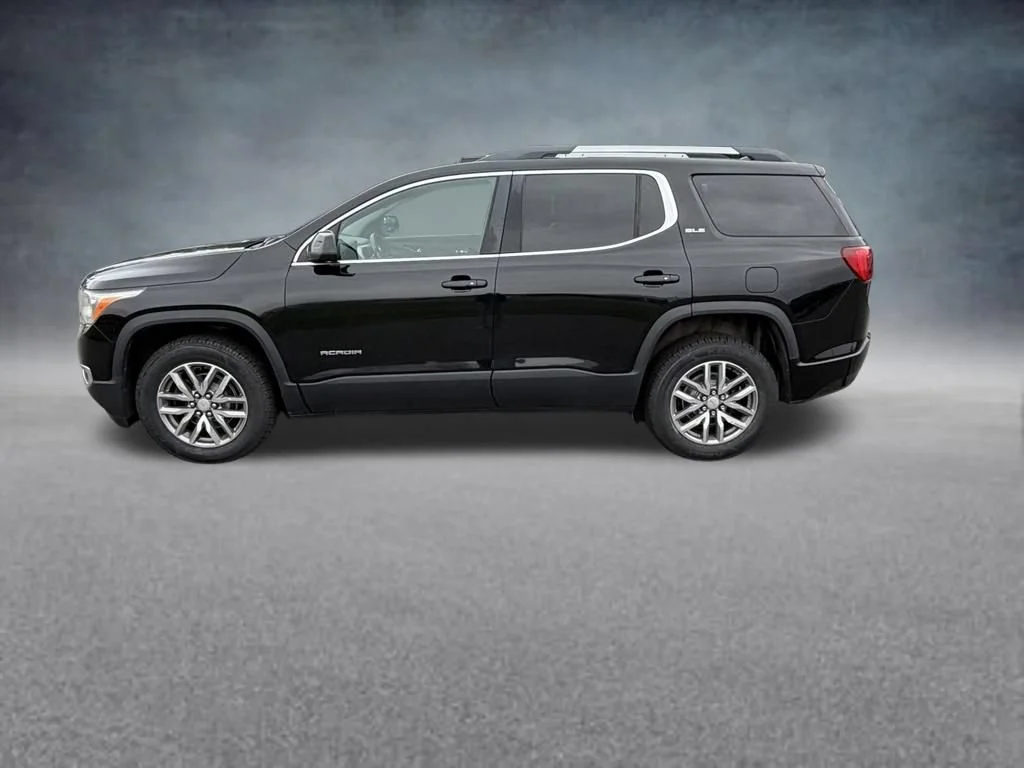 Used 2017 GMC Acadia SLE-2 with VIN 1GKKNSLSXHZ183762 for sale in Oneida, NY