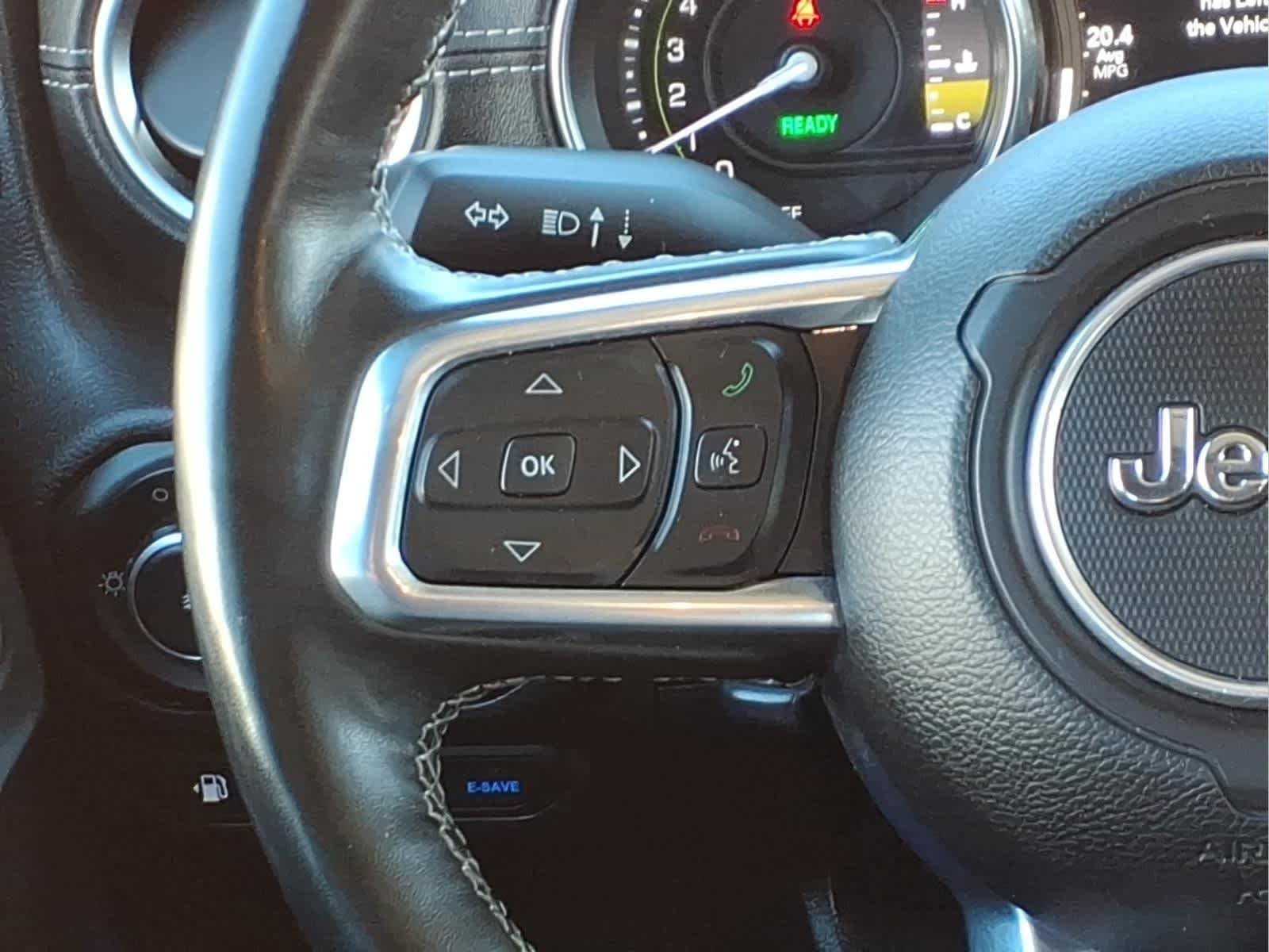 Used 2022 Hydro Blue Pearlcoat Jeep Unlimited Sahara image 21