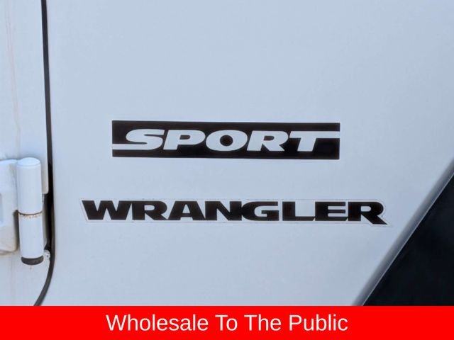 Used 2017 White Jeep Sport image 12