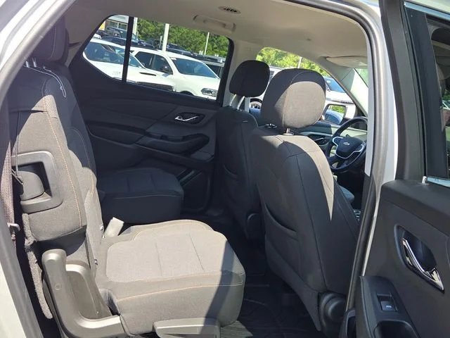 Used 2021 Silver Chevrolet LT image 15