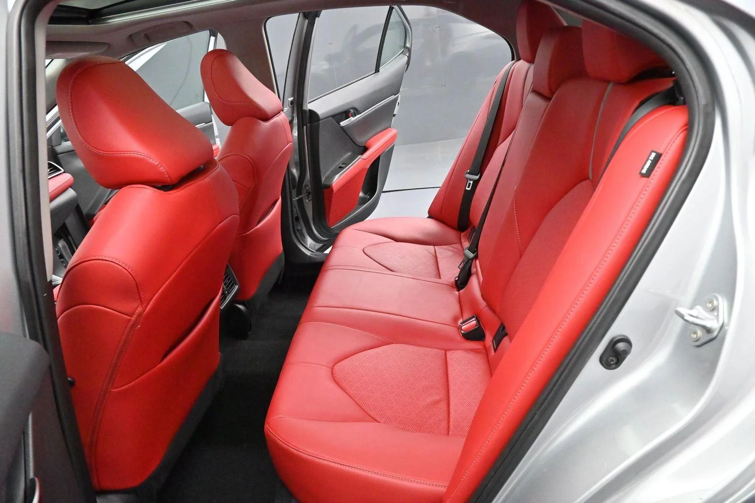 Used 2024 Celestial Silver Metallic Toyota XSE V6 image 29