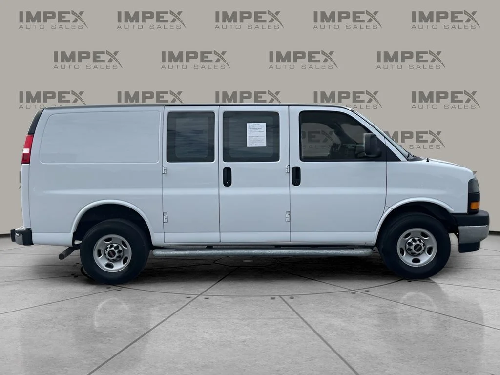 Used 2023 White GMC Work Van image 6
