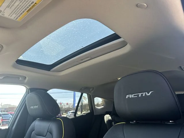 Used 2026 Green Chevrolet ACTIV image 21