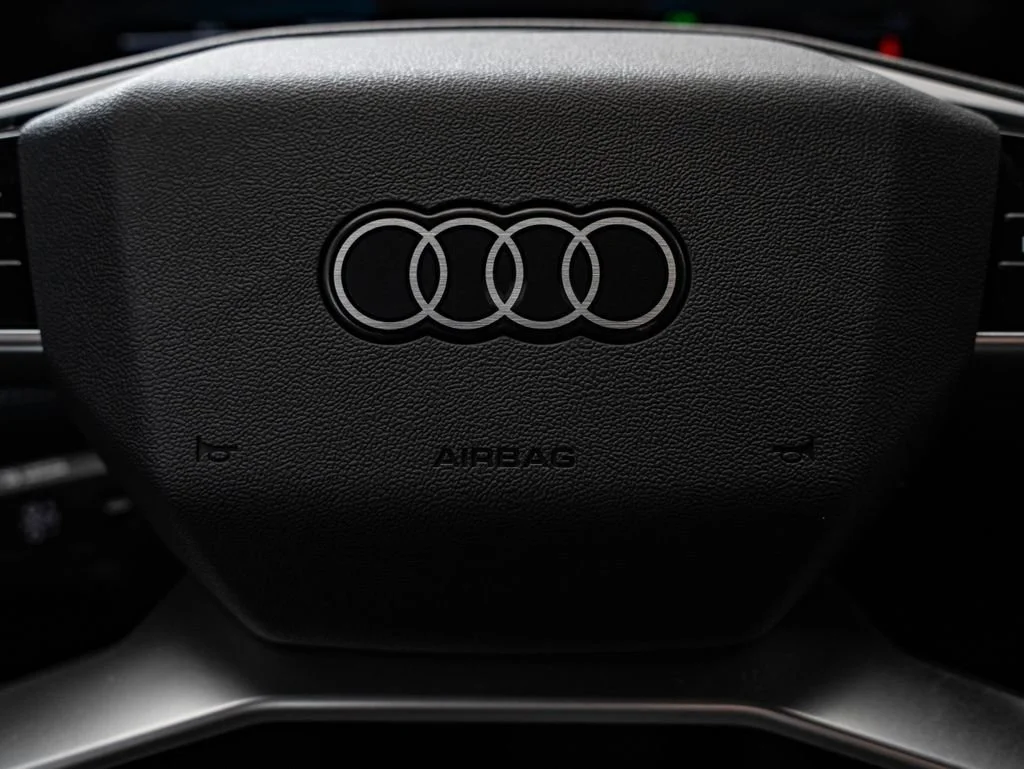 Used 2025 Mythos Black Metallic Audi Premium Plus image 30