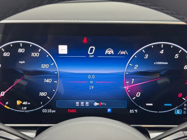 New 2026 Polar White Mercedes-Benz GLC 300 image 49