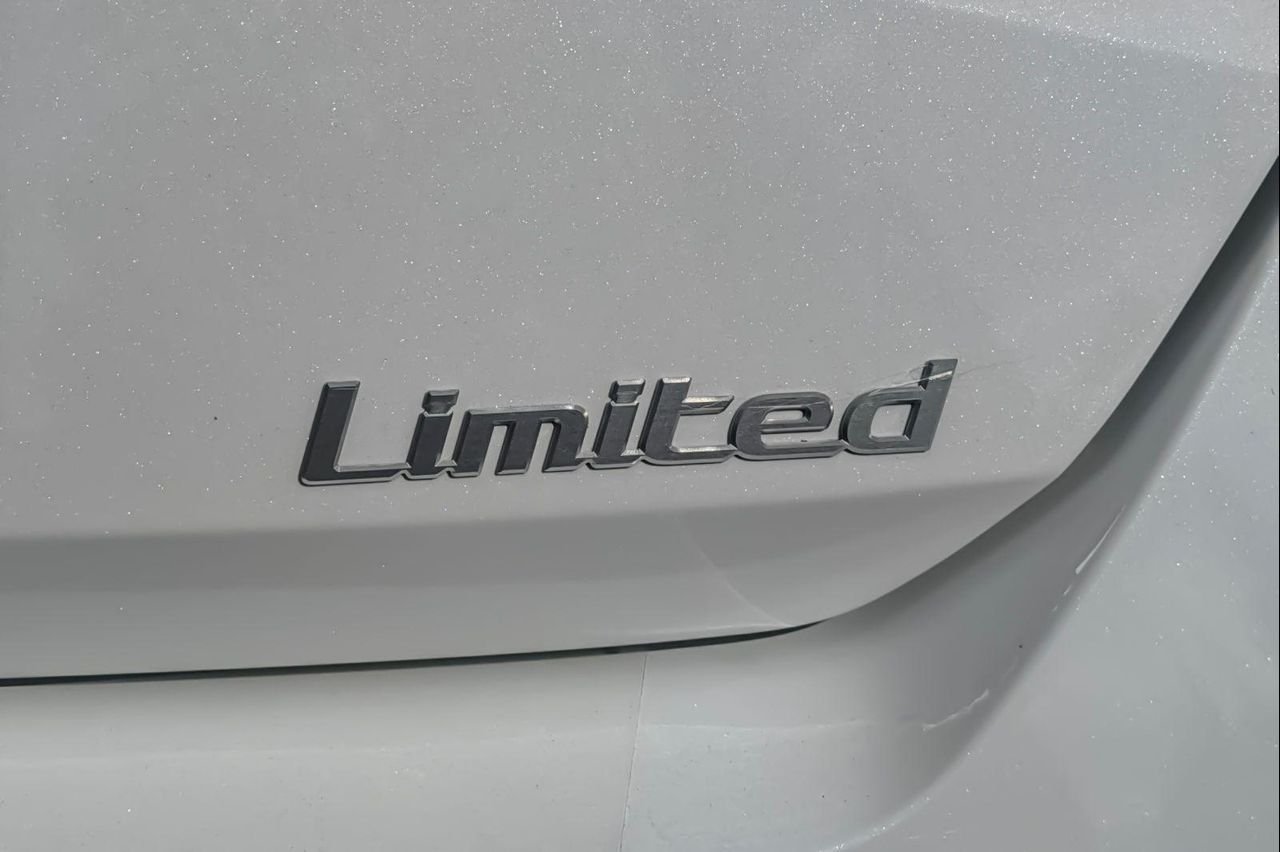 New 2026 White Hyundai Limited image 36