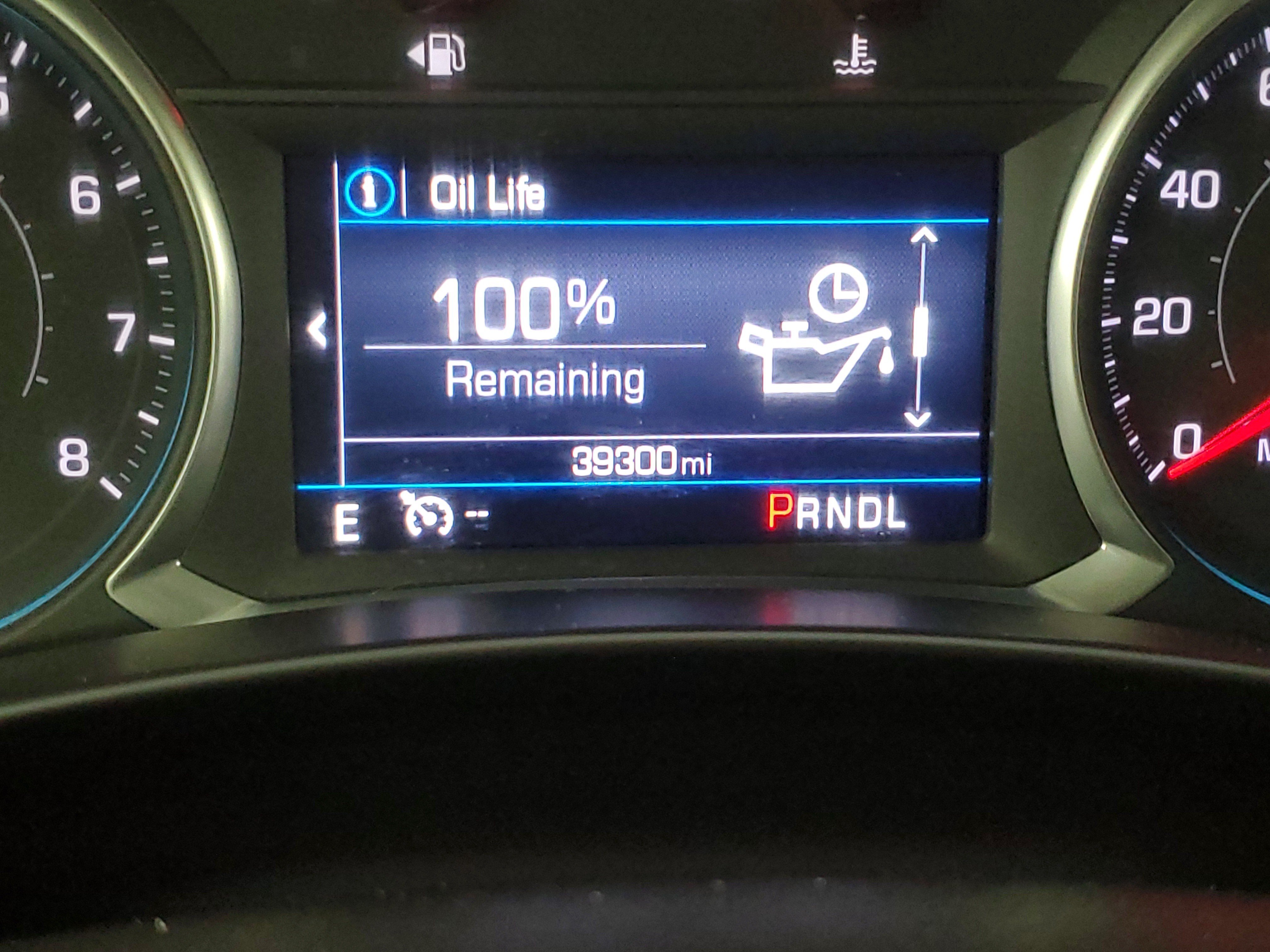 Used 2022 Iron Gray Metallic Chevrolet LT image 25