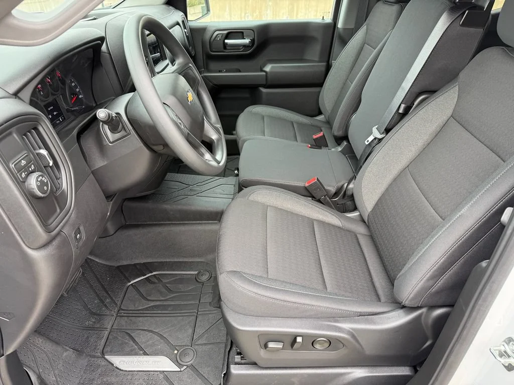 2026 Chevrolet Silverado 1500 Custom - Photo 14