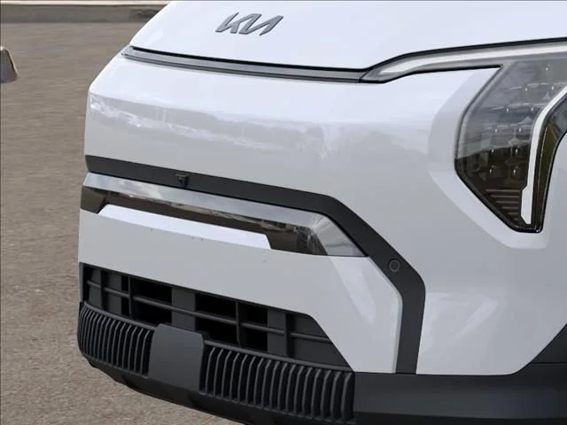New 2027 White Kia  image 12