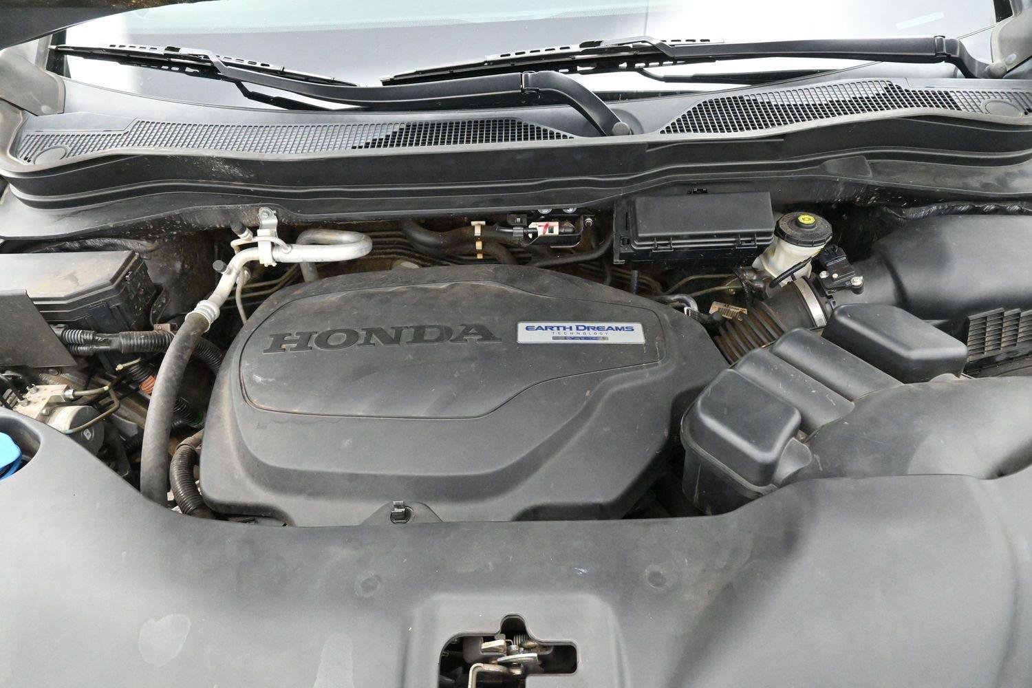 Used 2019 Modern Steel Metallic Honda EX-L image 41