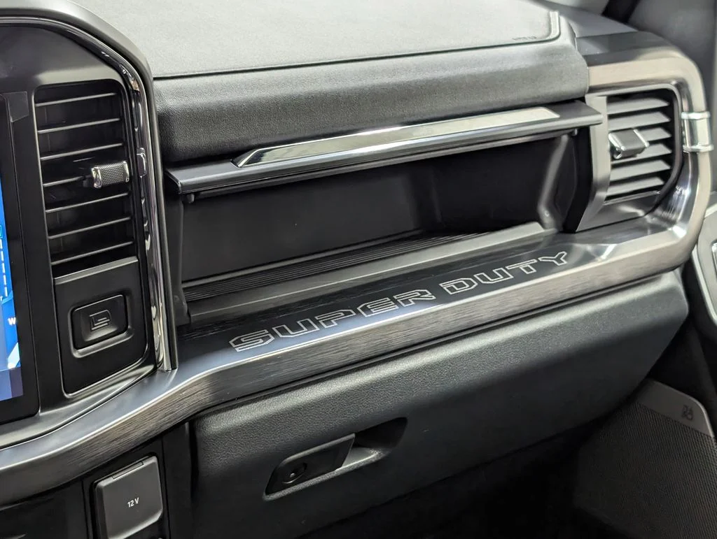New 2026 Oxford White Ford F-250® Lariat® image 9