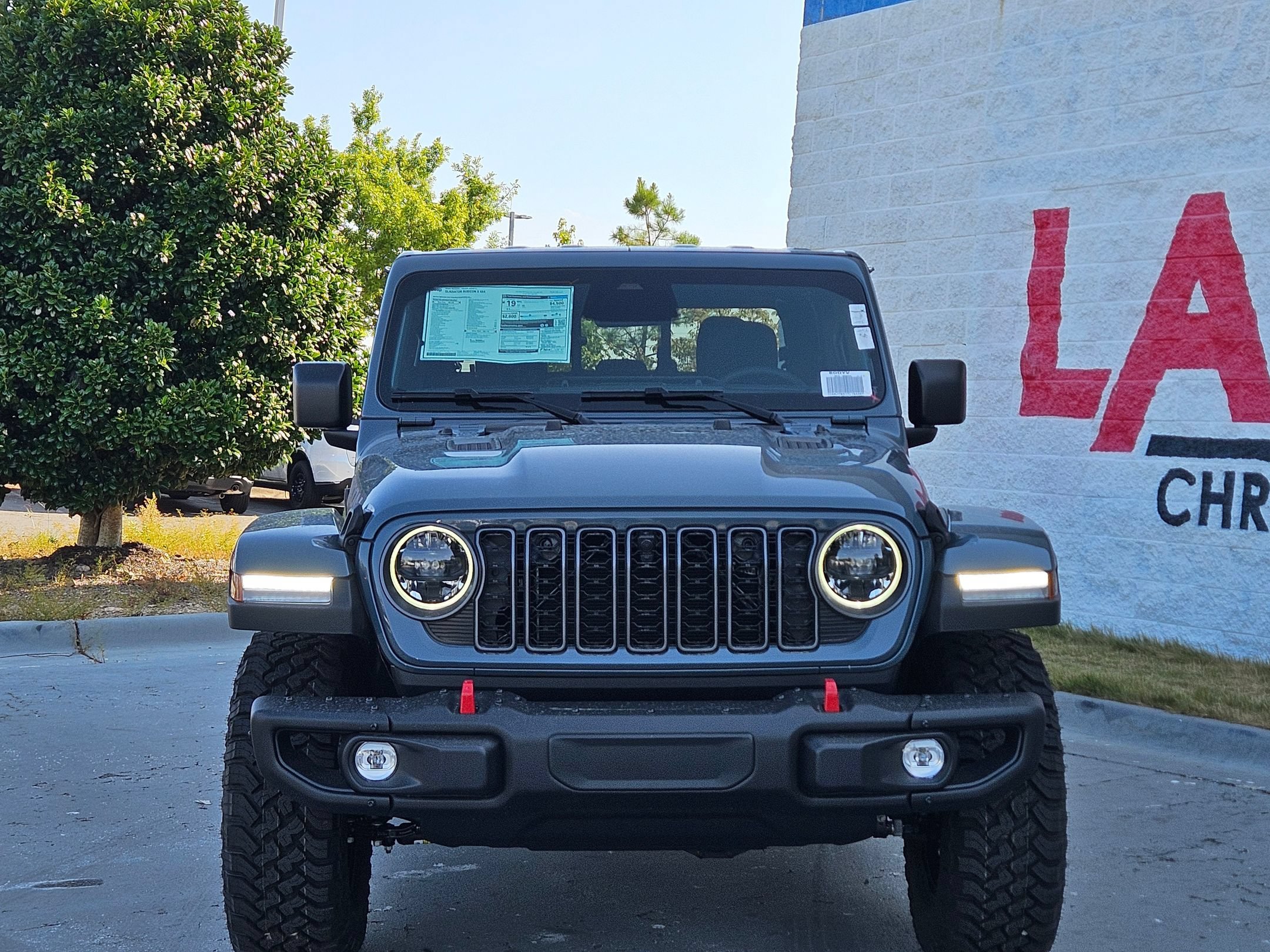 New 2026 Anvil Clear-Coat Exterior Paint Jeep Rubicon X image 2