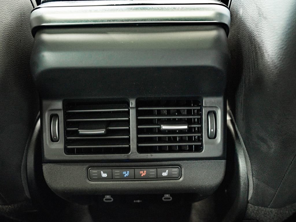Used 2023 Gray Land Rover SE image 42