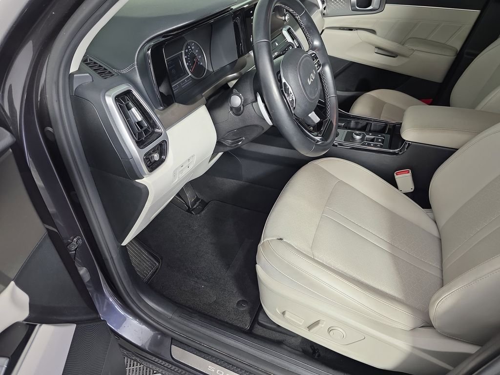 Used 2022 Gray Kia SX image 11