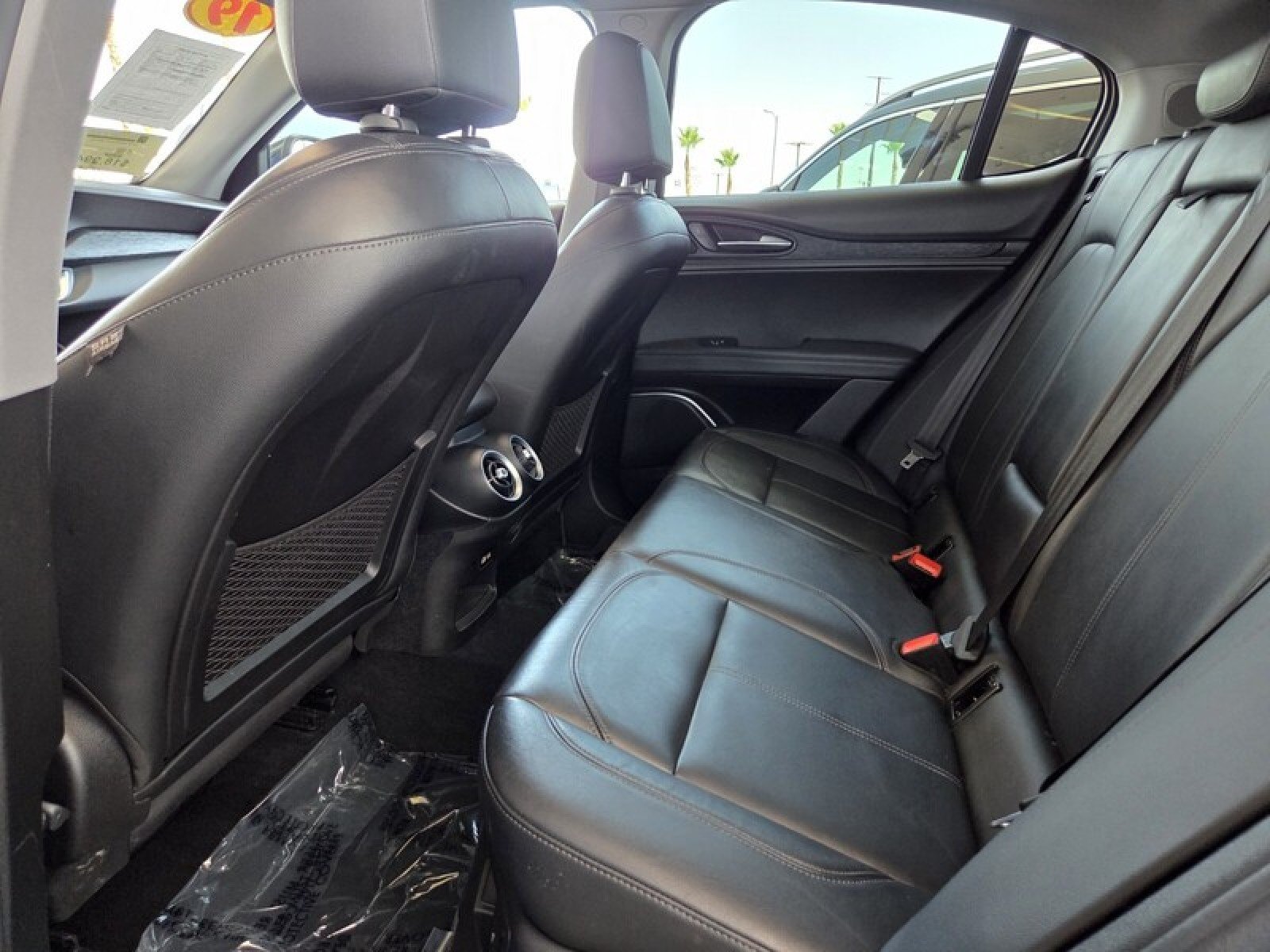 Used 2019 MISANO BLUE MET Alfa Romeo  image 17