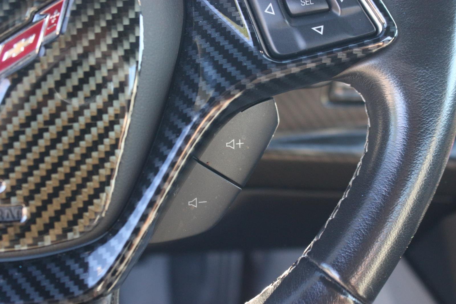 Used 2019 BLADE SILVER METALLIC Chevrolet Z06 2LZ image 23