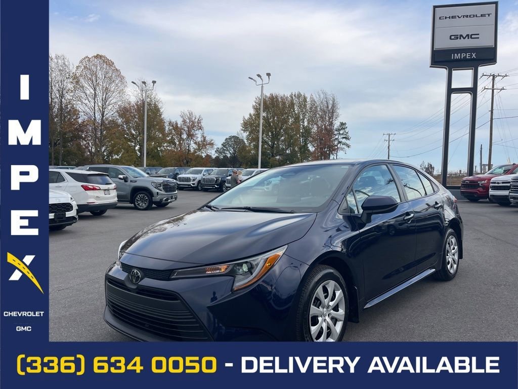 2025 Toyota Corolla LE FWD