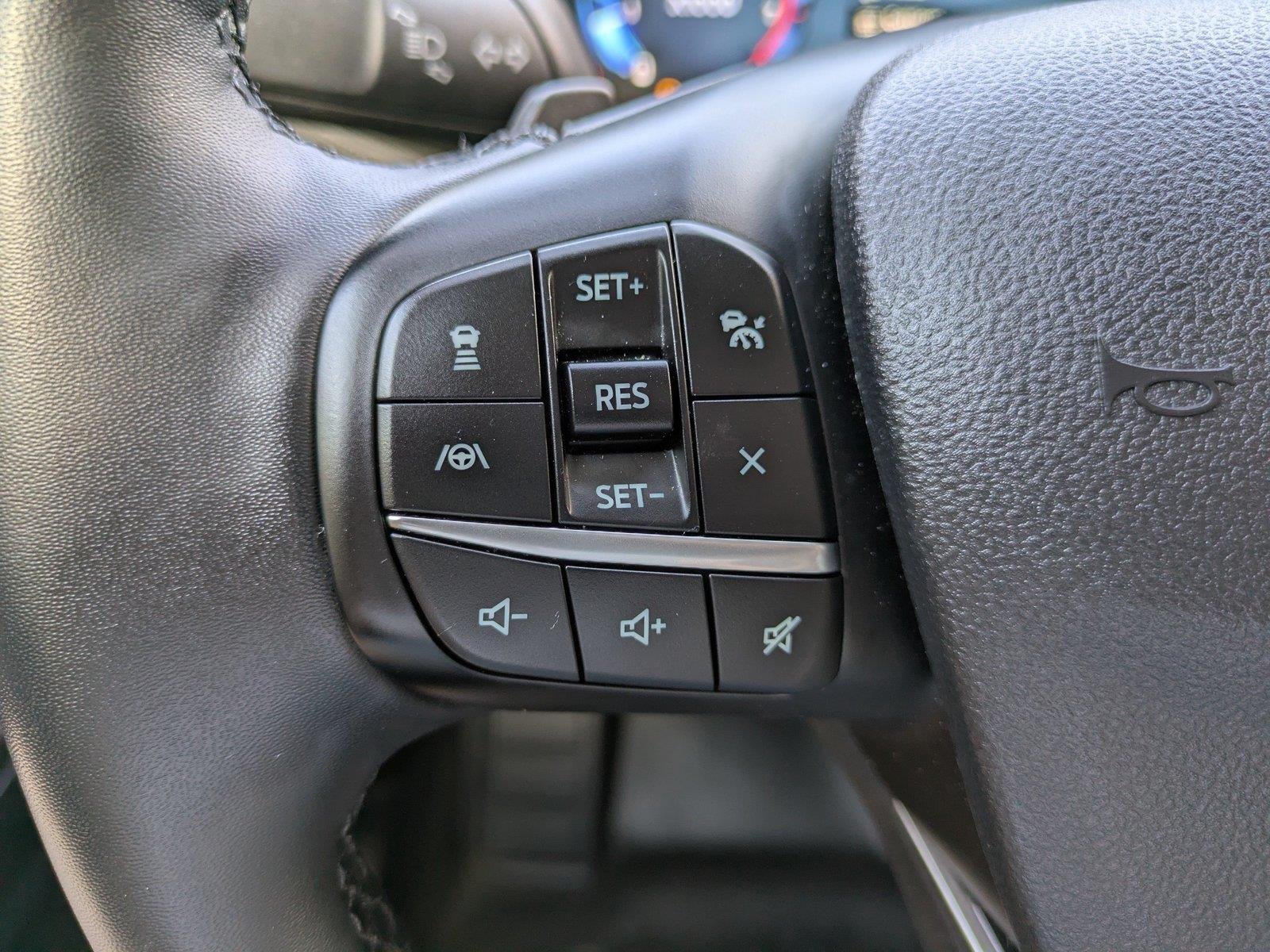 Used 2025 Azure Gray Metallic Tri-Coat Ford Badlands image 26