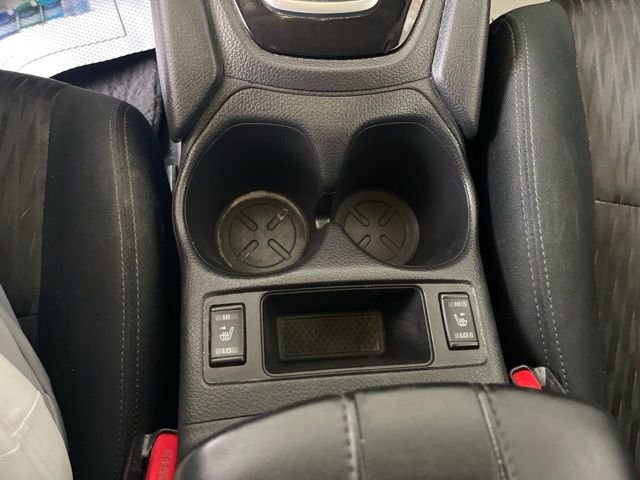 Used 2018 Red Nissan SV image 22
