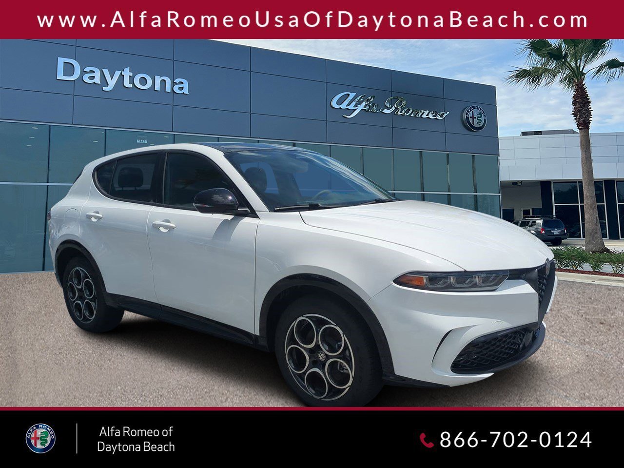 2025 Alfa Romeo Tonale Base