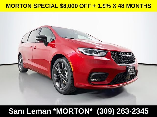 2026 Chrysler Pacifica Select's photo