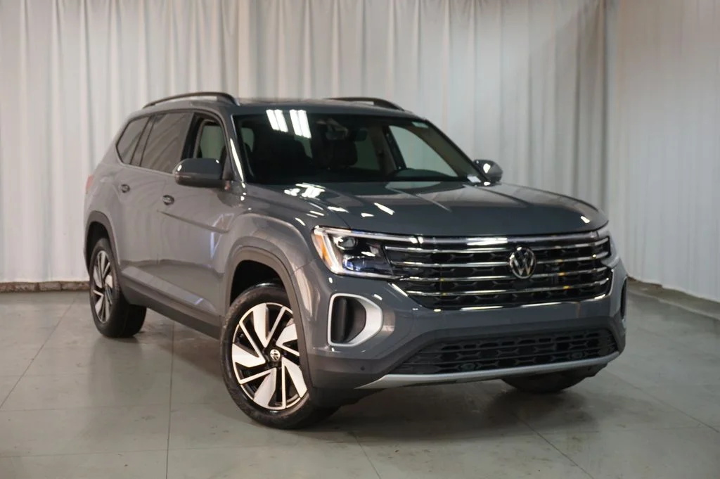 New 2026 Gray Volkswagen 2.0T SE w/Technology image 2