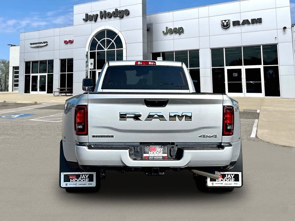 New 2026 Silver-Zynith Exterior Paint RAM Big Horn image 4