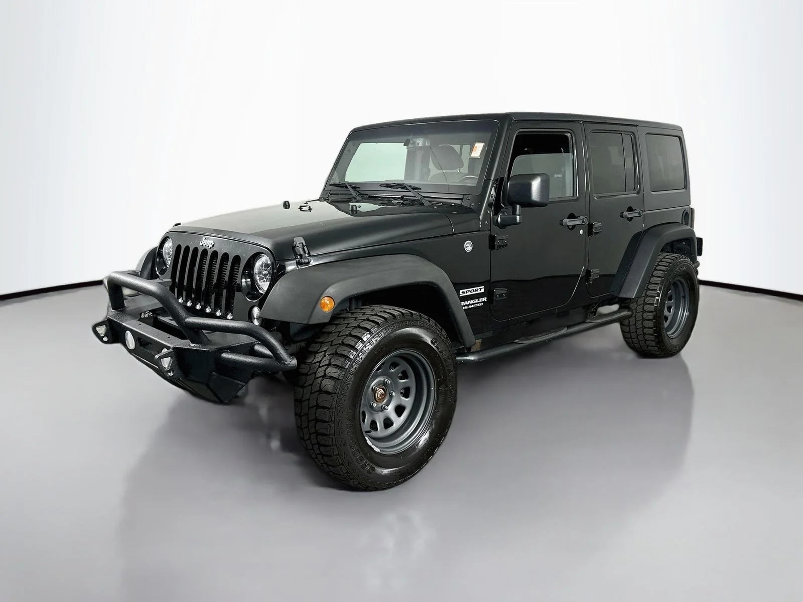 Used 2017 Black Clearcoat Jeep Unlimited Sport image 4