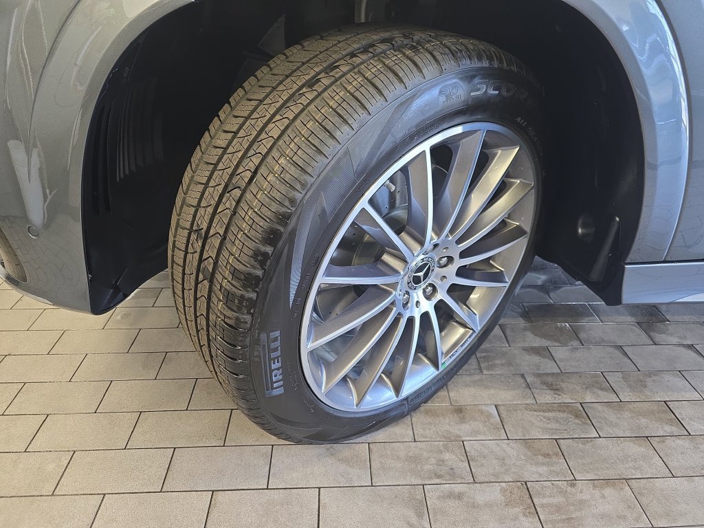 Certified Used 2026 Gray Mercedes-Benz GLE 350 image 38