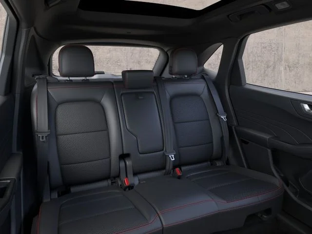 2026 Ford Escape ST-Line - Photo 13