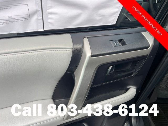Used 2013 Black Toyota SR5 image 13
