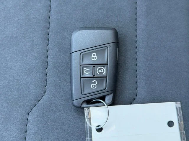 New 2026 Green Volkswagen 1.5T SE image 16