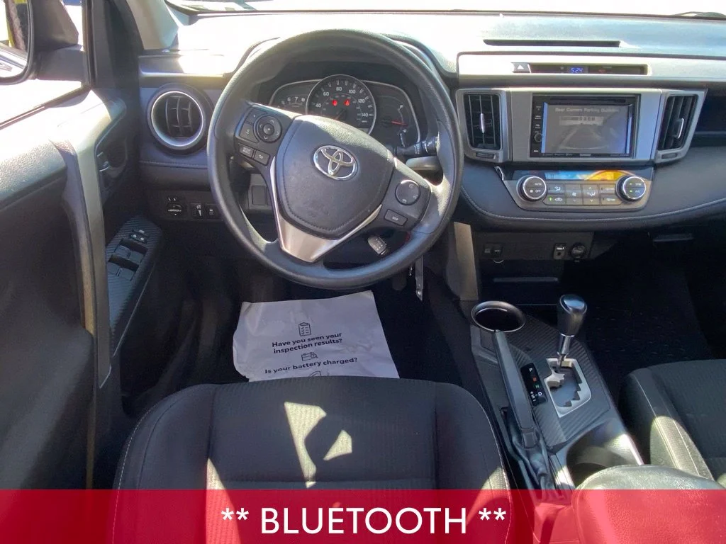 Used 2014 Gray Toyota XLE image 7