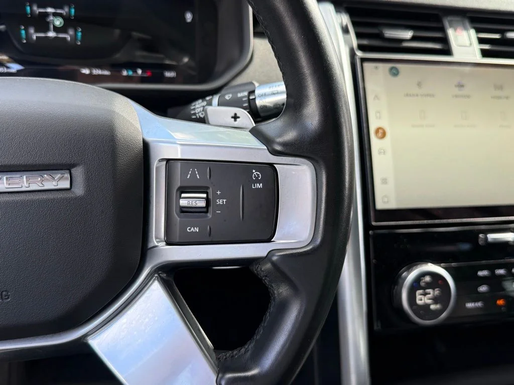 Used 2021 Black Land Rover S image 52